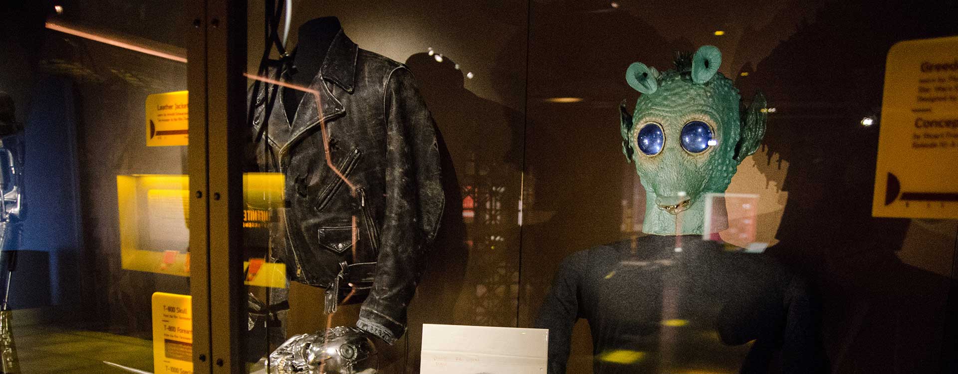 fiber optic lighting in emp museum