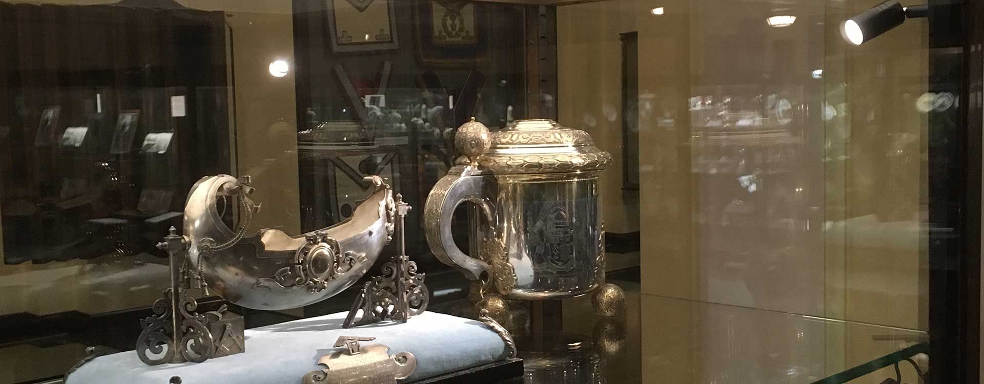 led lighting in the freemasons hall