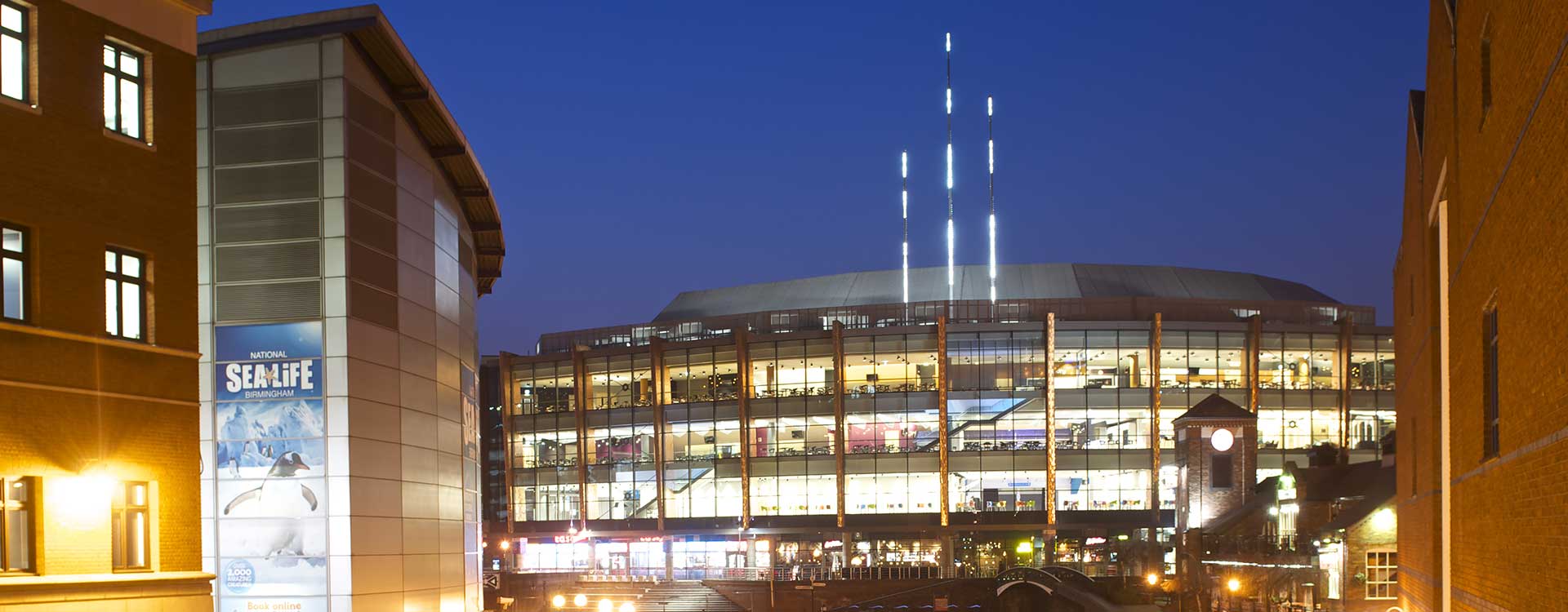 fiber optic lighting - sky neeeles atop the birmingham nia