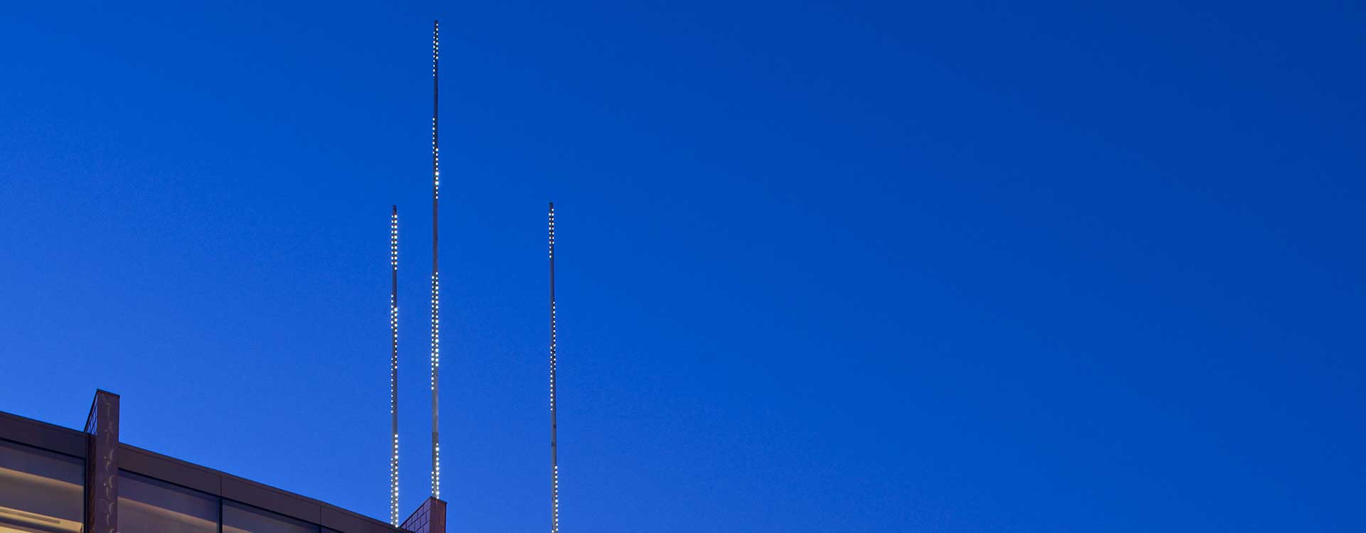 fiber optic lighting - sky neeeles atop the birmingham nia
